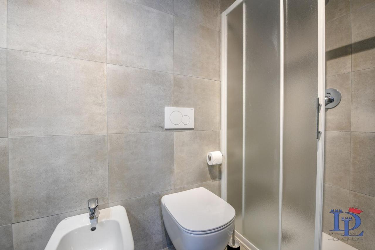 Desenzanoloft Official Partner Marriott Homes & Villas - Bacco Family Apartment Desenzano del Garda Eksteriør bilde