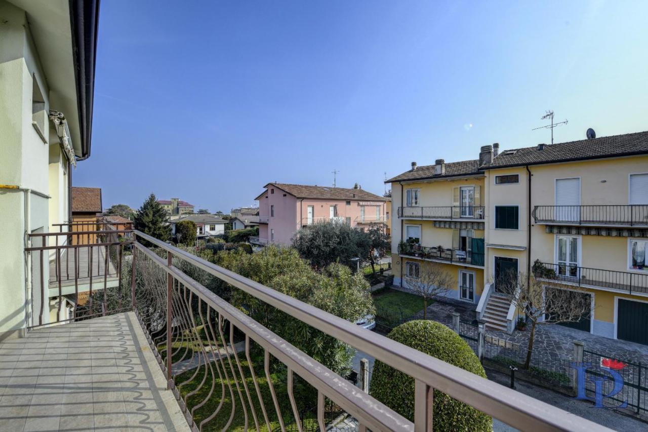 Desenzanoloft Official Partner Marriott Homes & Villas - Bacco Family Apartment Desenzano del Garda Eksteriør bilde